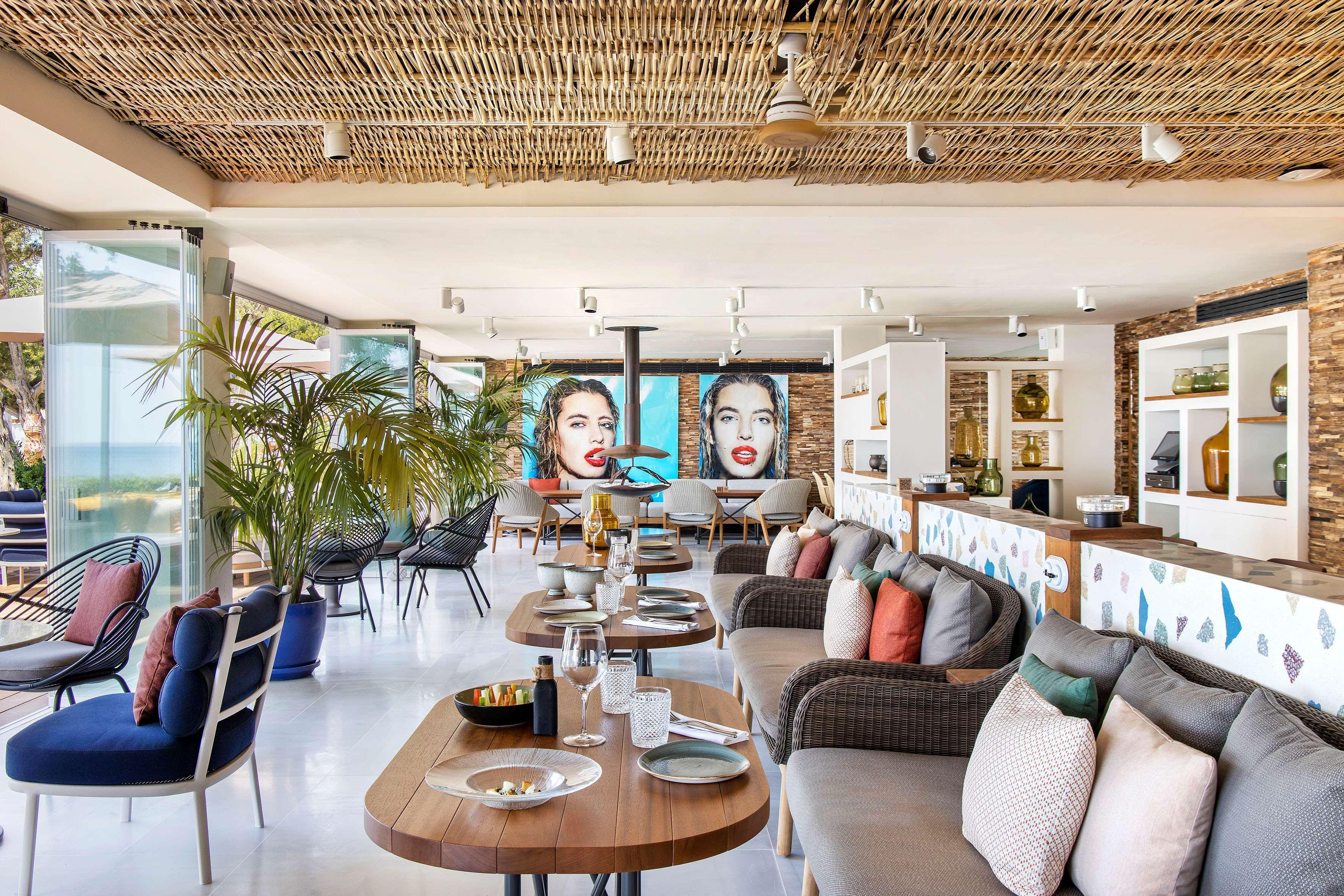 Me Ibiza - The Leading Hotels Of The World Santa Eularia des Riu Luaran gambar